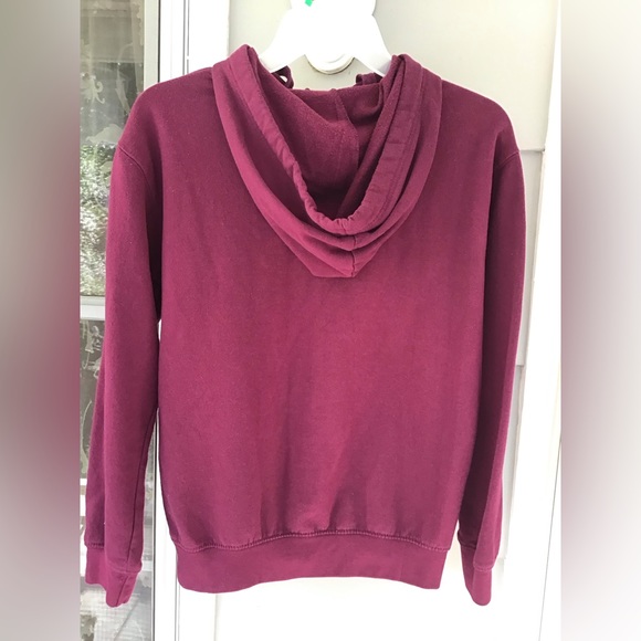 Wound Up Juniors Long Sleeve Graphic hoodie Sweatshirt Burgundy Womens Sz XS GUC - Picture 3 of 12